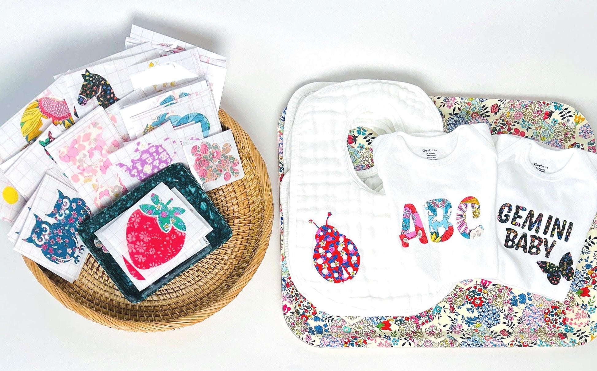 Mama + Baby Animals, Baby Shower Onesie & Bib Decorating Kit